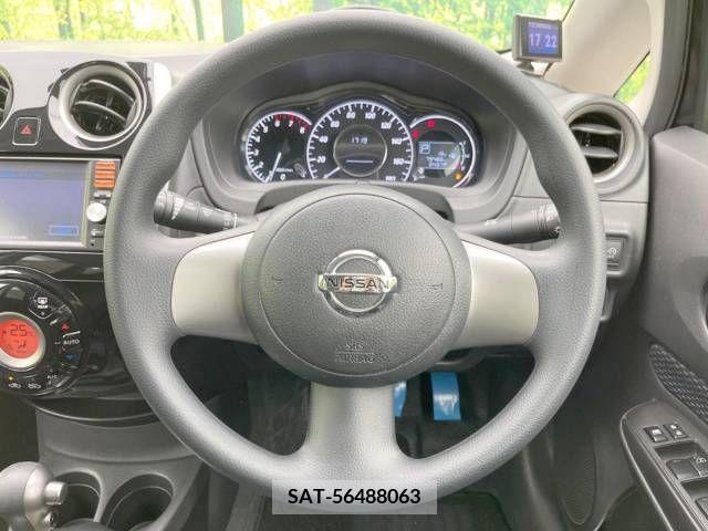Nissan NOTE 2013-11 302328-11