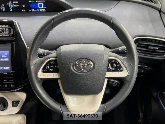 Toyota PRIUS 2016-06 383219-11