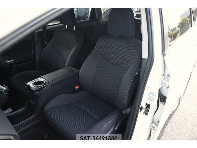 Toyota PRIUS ALPHA 2015-01 228726-11