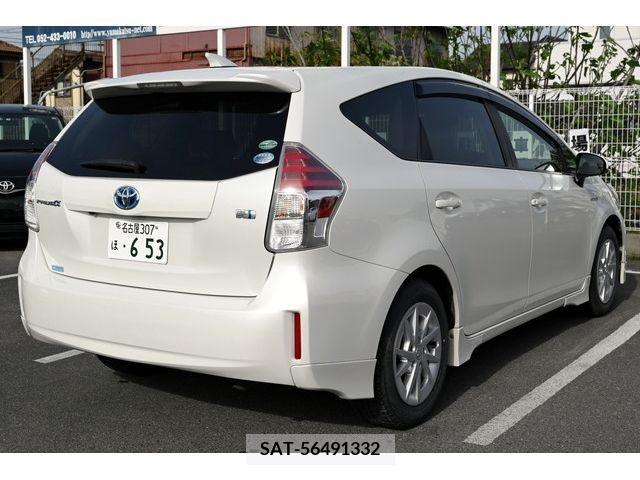 Toyota PRIUS ALPHA 2015-01 228726-4