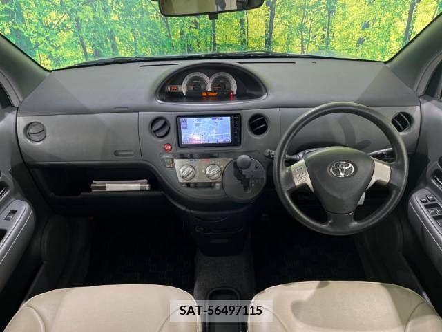 Toyota SIENTA 2015-05 368196-1