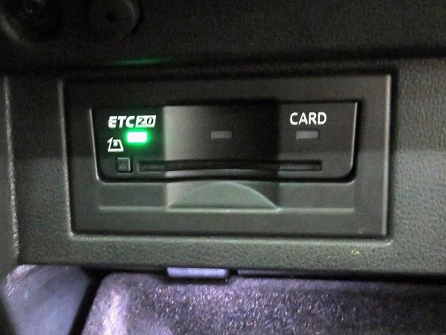 VolksWagen GOLF R 2020-05 2542-9