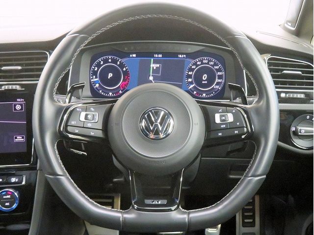 VolksWagen GOLF R 2020-05 2542-10