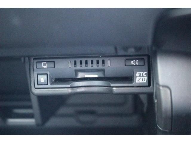 Lexus UX 2018-11 6558-18