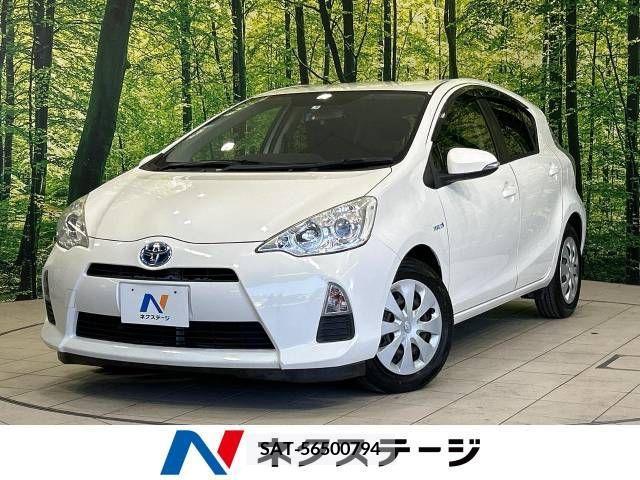 Toyota AQUA 2013-08 350540-0