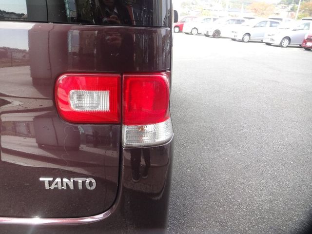 Daihatsu TANTO 2013-02 181274-5