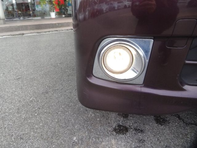 Daihatsu TANTO 2013-02 181274-28