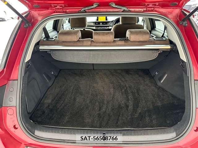 Lexus CT 2011-10 353898-10