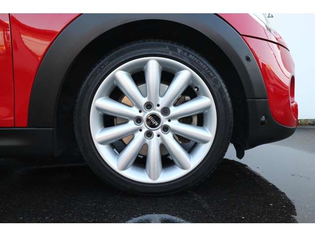 Bmw MINI 2019-03 4100-8