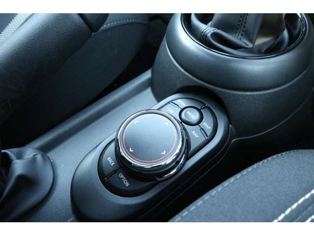 Bmw MINI 2019-03 4100-19