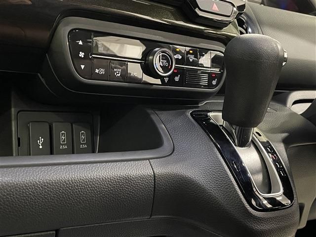 Honda N BOX CUSTOM 2018-10 190470-24
