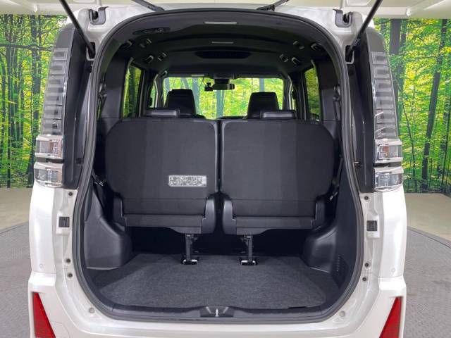 Toyota VOXY 2020-12 189067-9