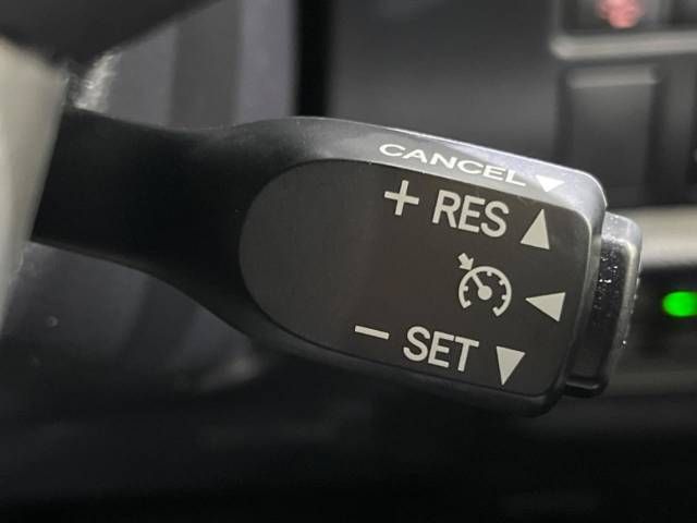 Toyota VOXY 2020-12 189067-5