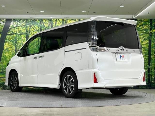 Toyota VOXY 2020-12 189067-15