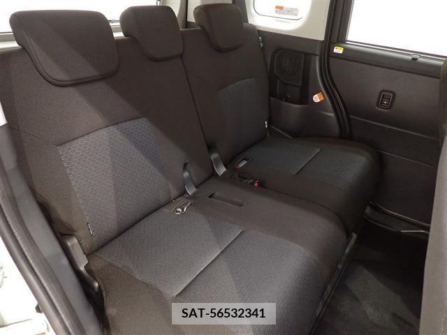 Toyota ROOMY 2022-07 367427-23