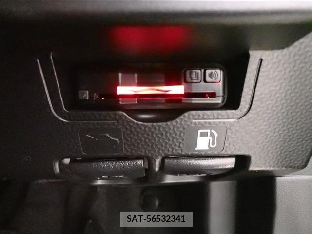 Toyota ROOMY 2022-07 367427-13