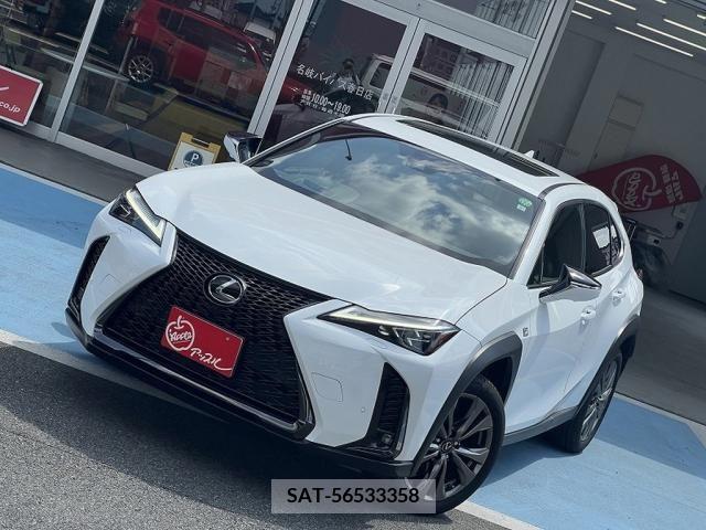 Lexus UX 2023-02 354236-1