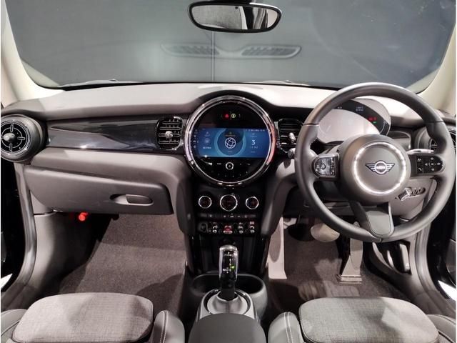 Bmw MINI 2021-09 192688-1
