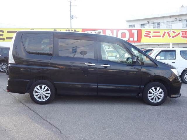 Nissan SERENA 2012-03 2056-4