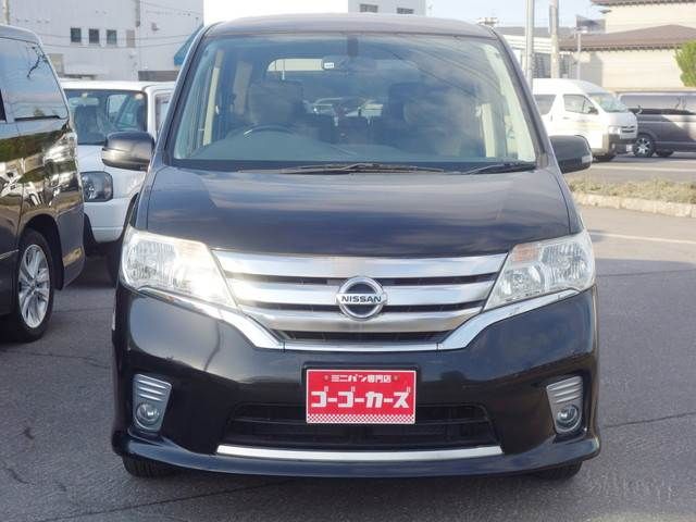 Nissan SERENA 2012-03 2056-2