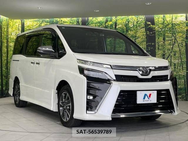 Toyota VOXY 2021-02 332618-17