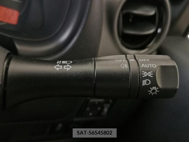 Nissan MARCH 2014-02 391982-23