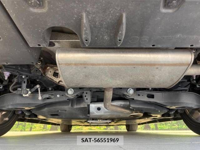 Toyota PRIUS 2020-11 366523-19
