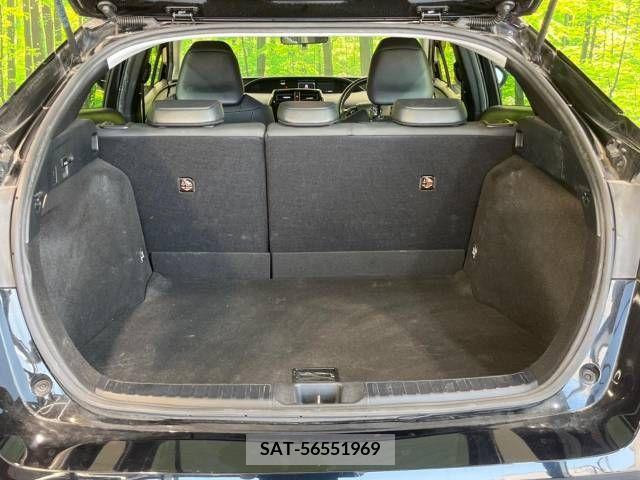 Toyota PRIUS 2020-11 366523-11
