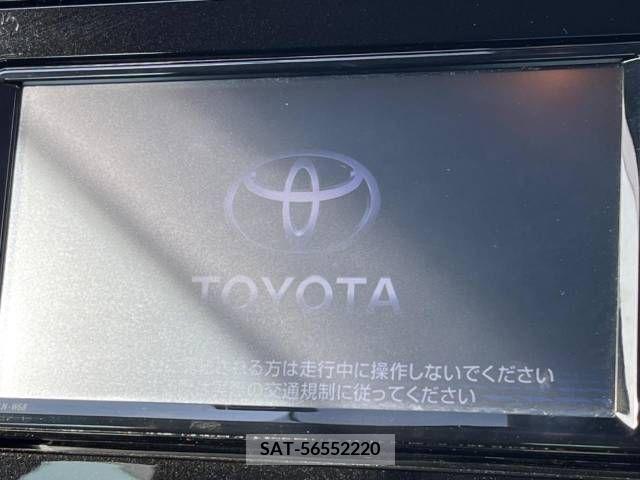 Toyota PRIUS 2021-04 282097-2