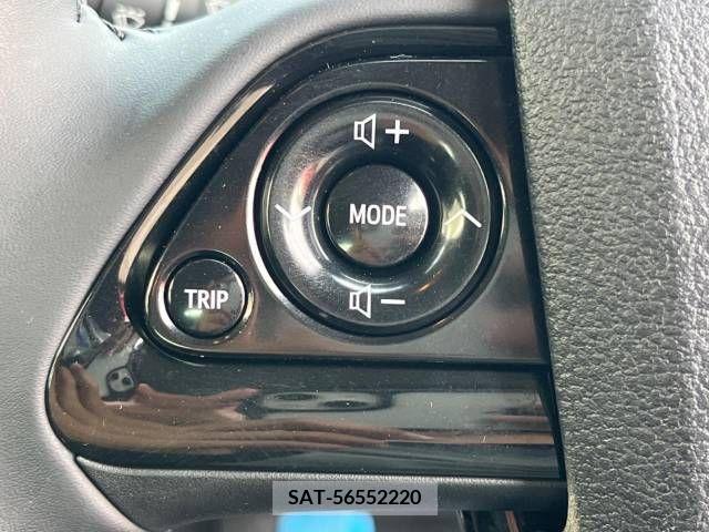 Toyota PRIUS 2021-04 282097-7