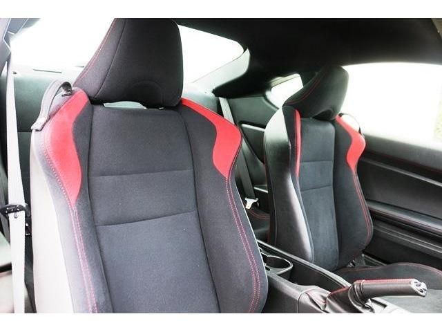 Toyota 86 2012-08 6833-10