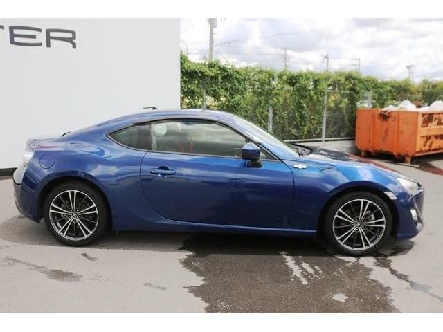 Toyota 86 2012-08 6833-3