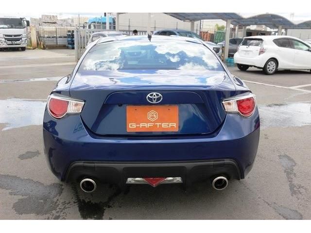 Toyota 86 2012-08 6833-2