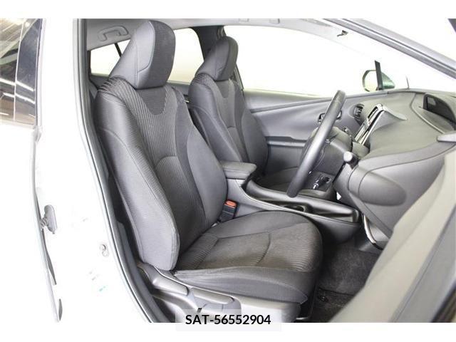 Toyota PRIUS 2017-07 322621-14