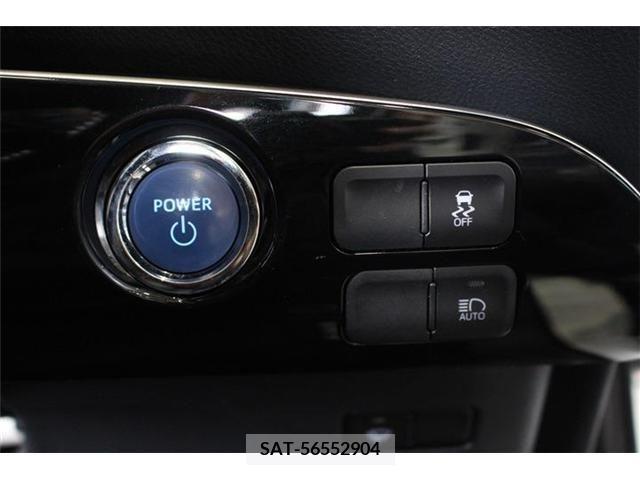 Toyota PRIUS 2017-07 322621-2