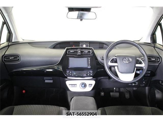 Toyota PRIUS 2017-07 322621-16