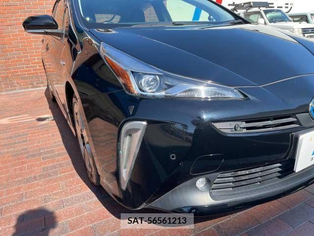 Toyota PRIUS 2019-06 322559-13