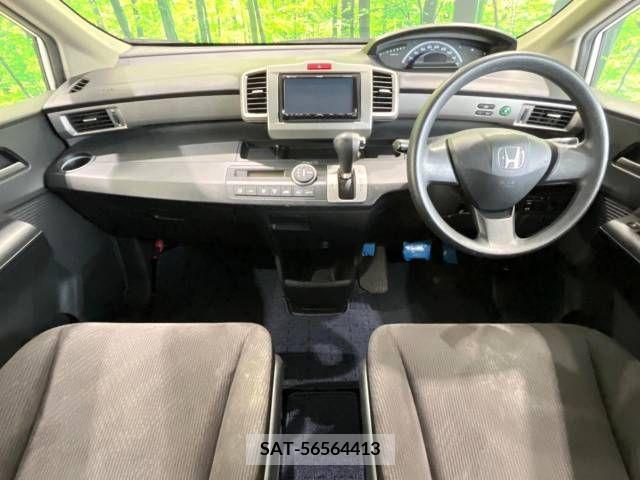 Honda FREED 2011-05 302827-1