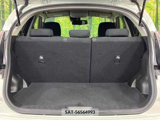 Nissan JUKE 2016-06 325918-10