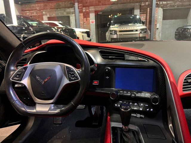 Chevrolet CORVETTE 2020-07 22650-1
