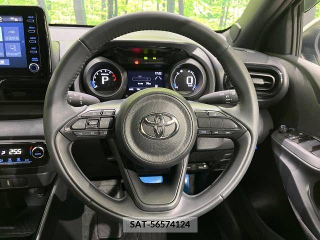 Toyota YARIS 2020-05 223998-11