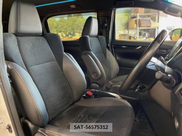 Toyota VELLFIRE 2020-05 299498-10