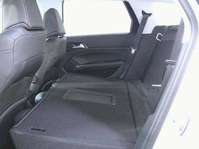 Peugeot 308 2021-02 23132-11