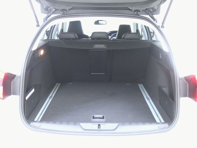 Peugeot 308 2021-02 23132-9