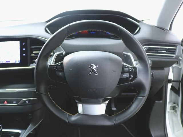 Peugeot 308 2021-02 23132-21