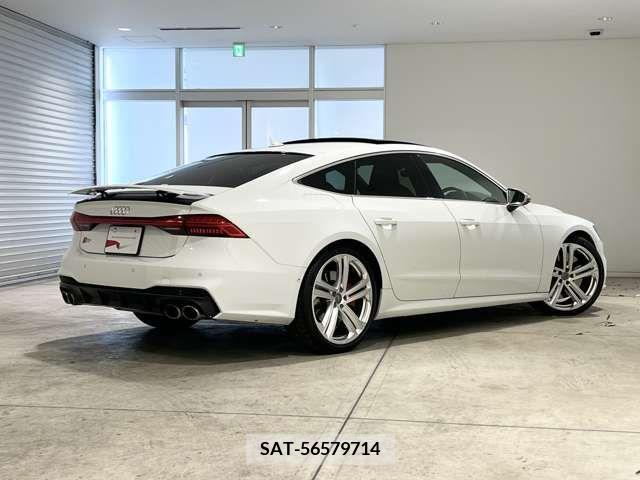 Audi S7 2021-07 216673-1
