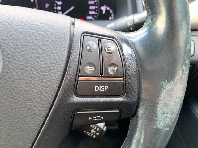 Lexus LS 2015-03 8334-7