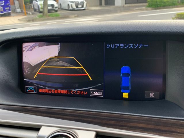 Lexus LS 2015-03 8334-3