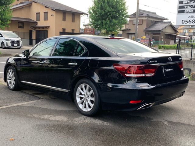 Lexus LS 2015-03 8334-16