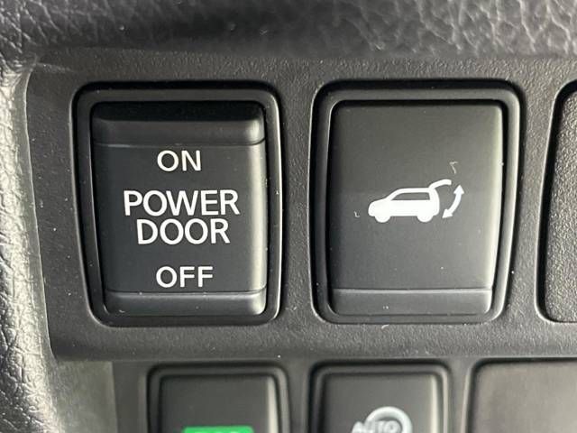 Nissan X-TRAIL 2017-09 183520-5